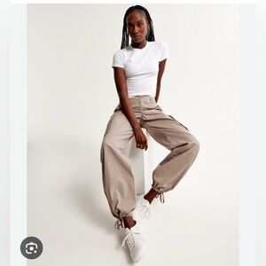 Abercrombie & Fitch Baggy Utility Pant